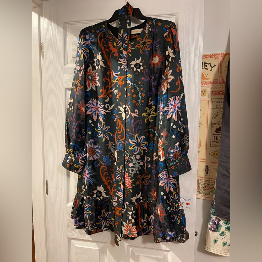 Tory Burch Eleanor Silk Twill Printed Shift Dress Black Mountain Floral Size 12